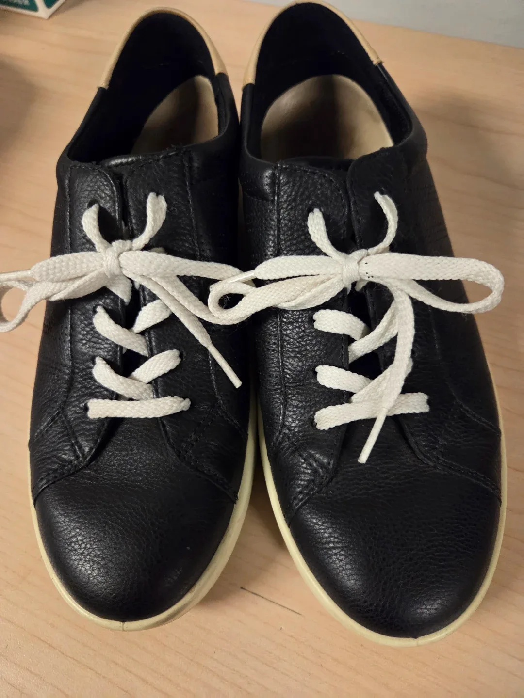 Ecco Black Leather Sneakers  US 7 EU 38 #Cleanout