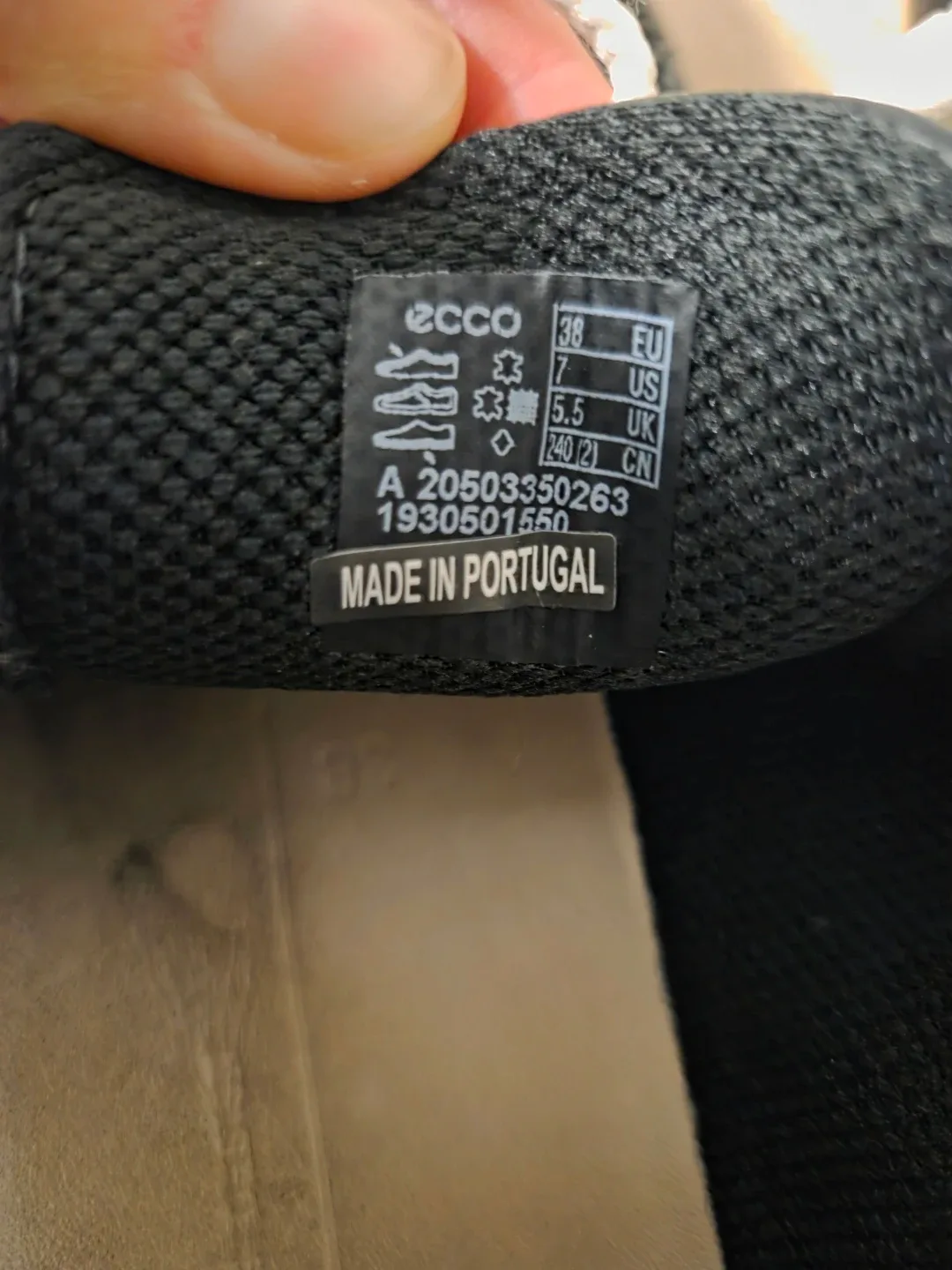 Ecco Black Leather Sneakers  US 7 EU 38 #Cleanout image indicator(3)
