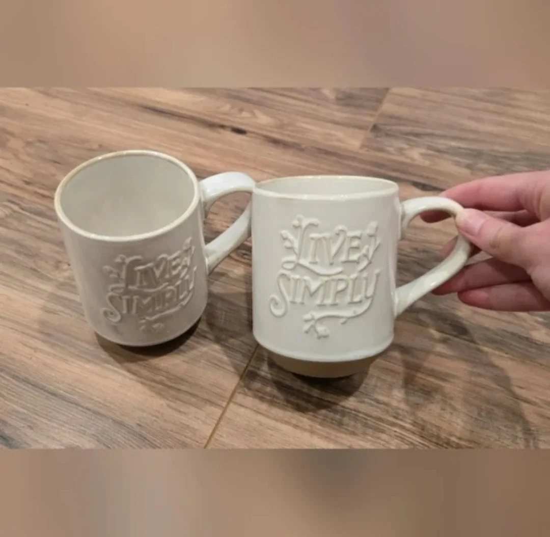 Set of 2 'Live Simply' Ceramic Mugs