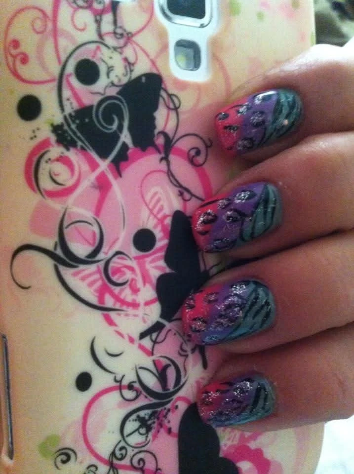 Acrylic Nails - photo 2
