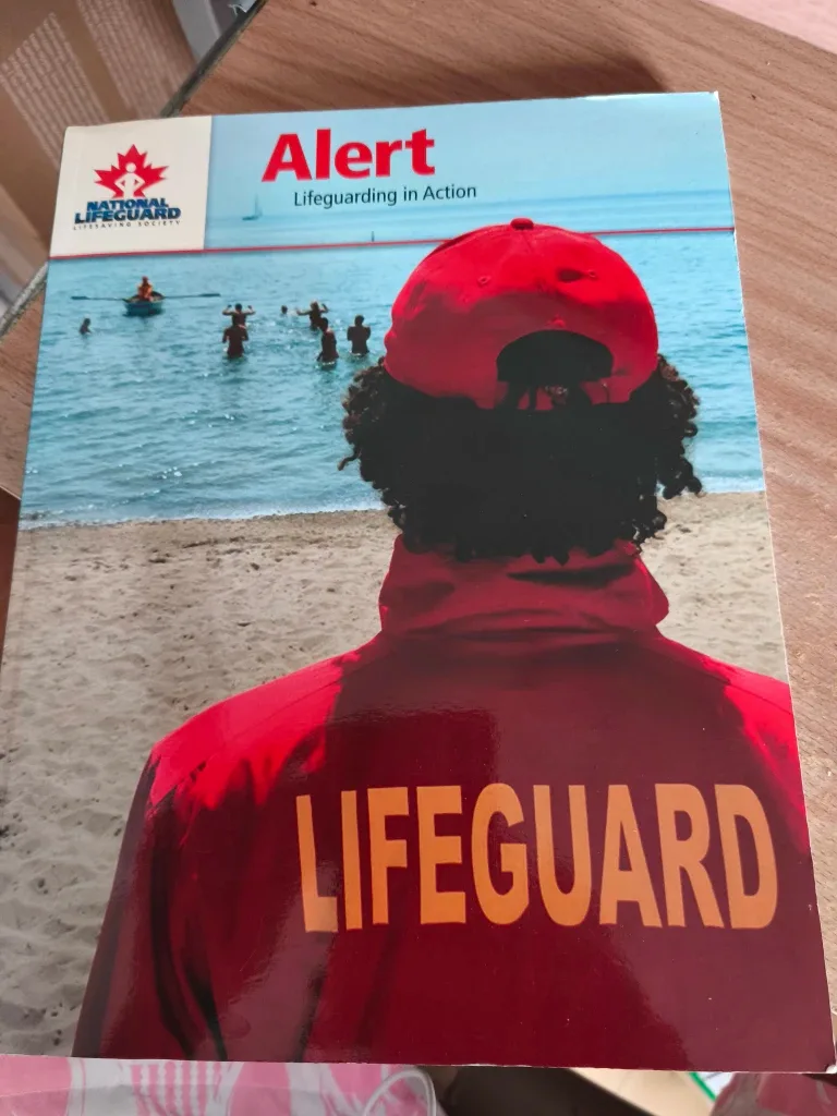 Alert Lifeguarding in action Manual textbook national lifeguard