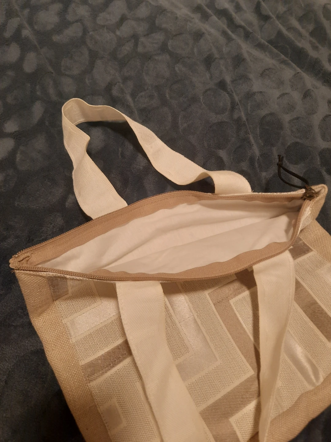 Unique and beautiful Hand Bag - photo 5