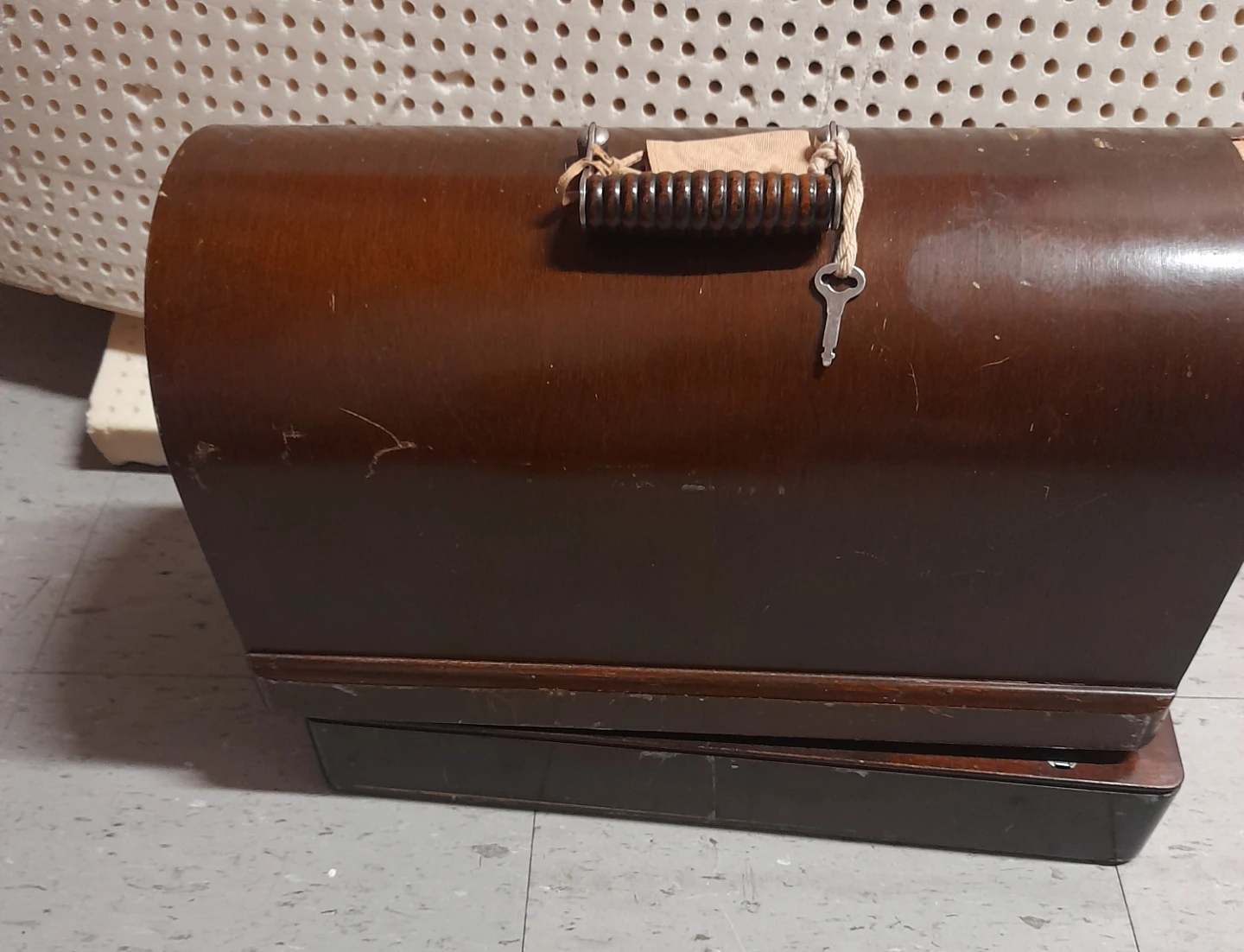 Vintage Singer Sewing Machine