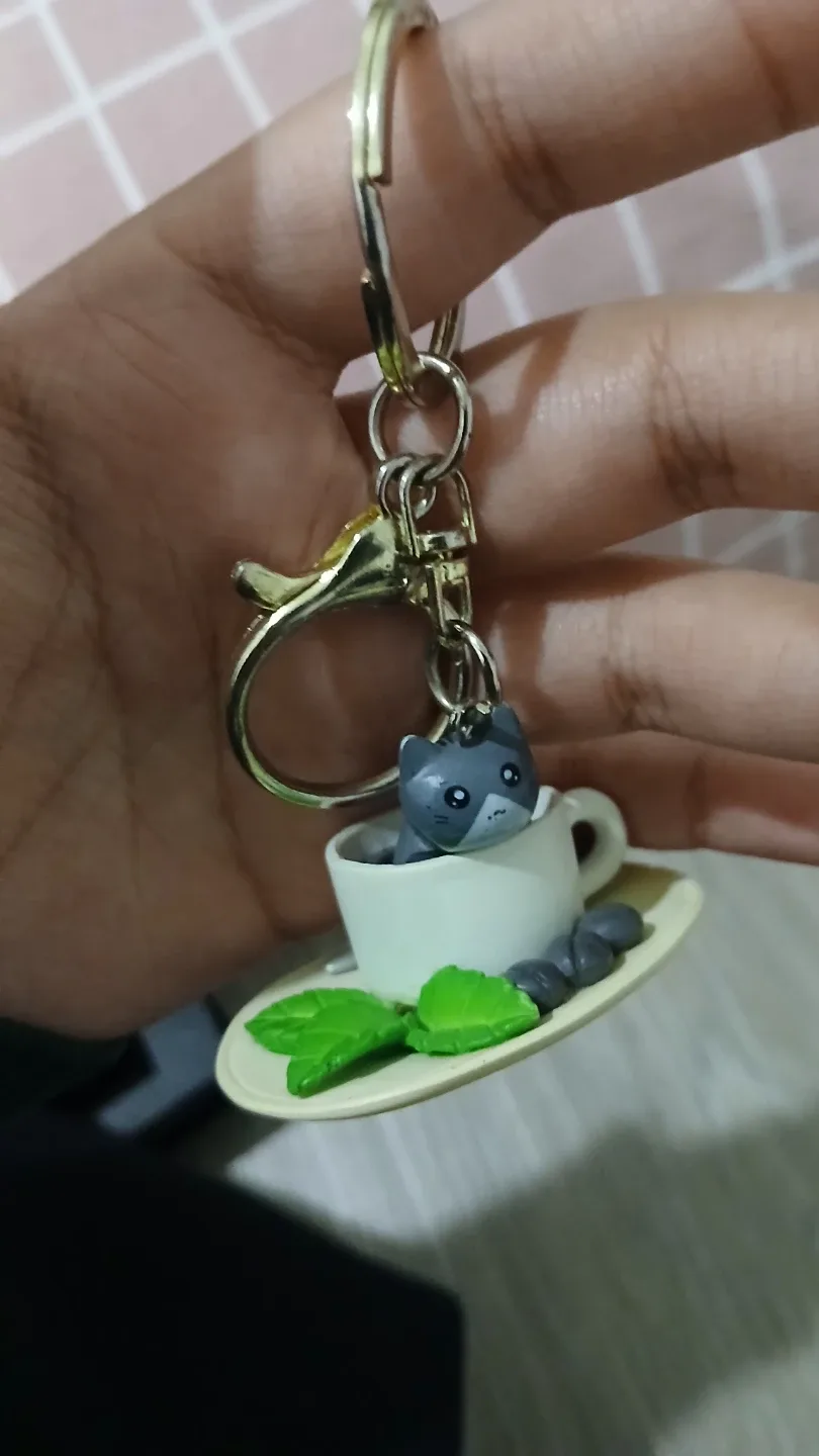Cute Cat in Teacup Keychain
