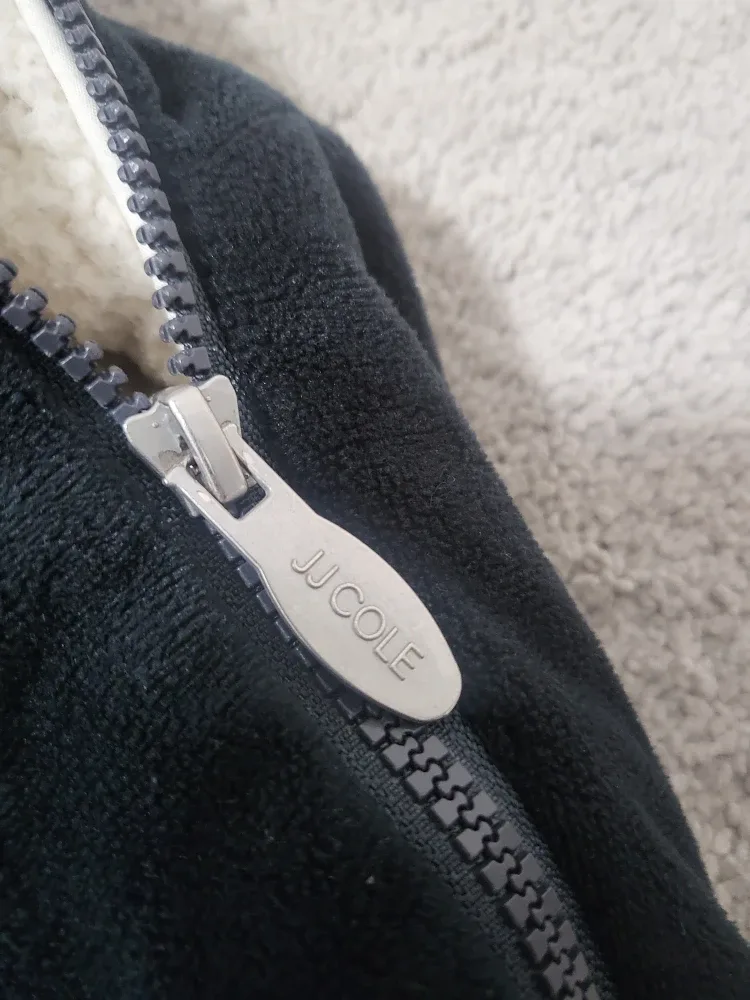 JJ Cole Car Seat Cover - Black image indicator(5)