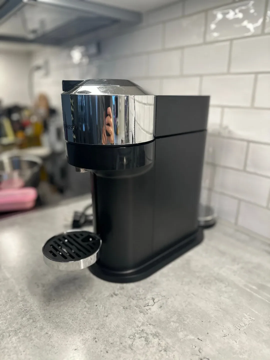 Delonghi  Nespresso Vertuo Next Coffee and Espresso Machine