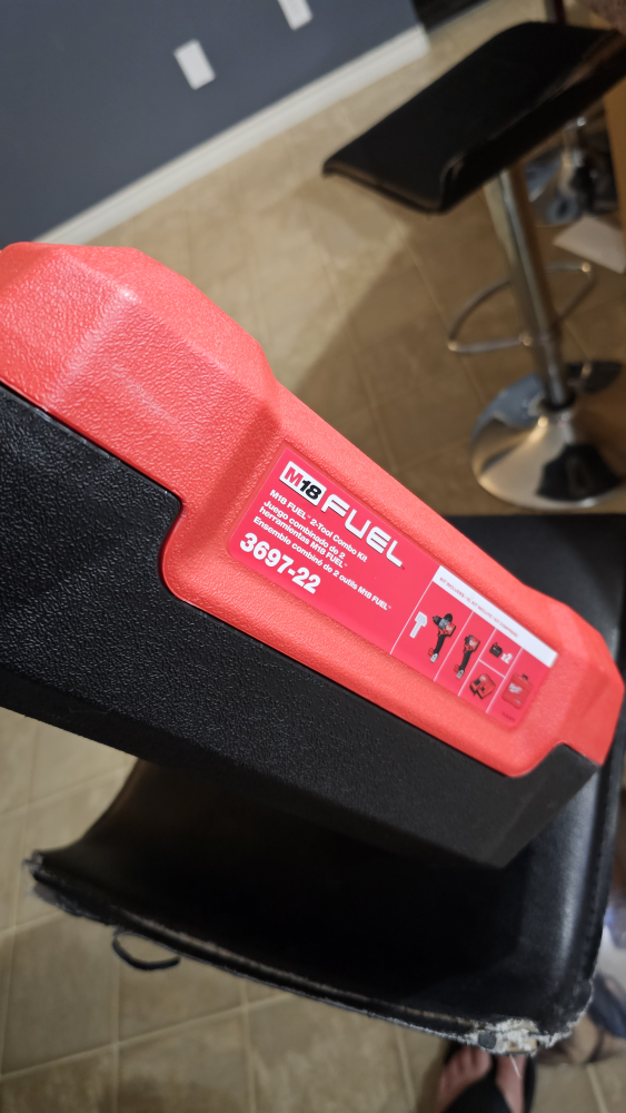Milwaukee M18 FUEL hard case - photo 3