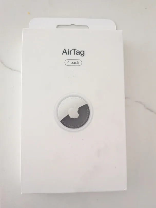 Apple AirTags 4-pack, BRAND NEW, SEALED