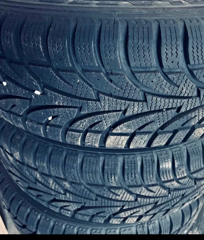 225/65/R17 Winter Tires 5 volt image indicator(3)