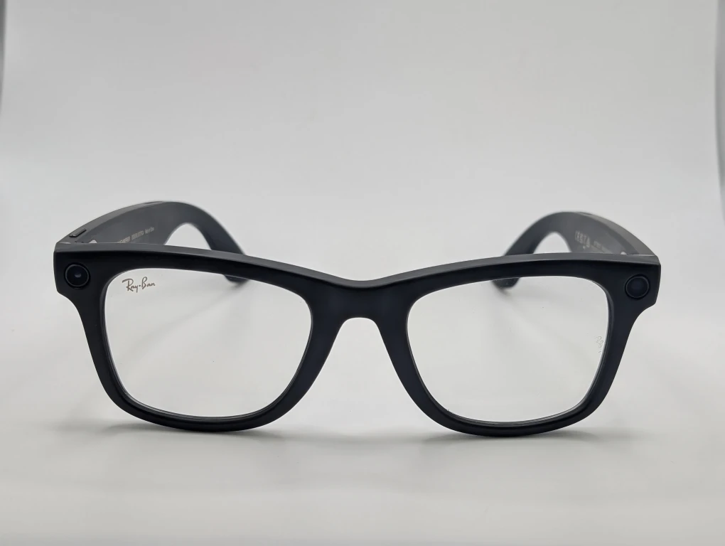 Ray-Ban Meta Wayfarer Smart Glasses - Black - photo 2