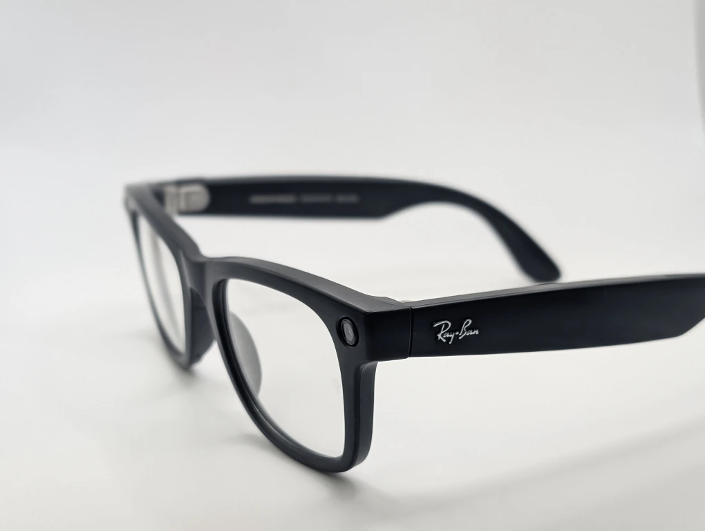 Ray-Ban Meta Wayfarer Smart Glasses - Black - photo 3