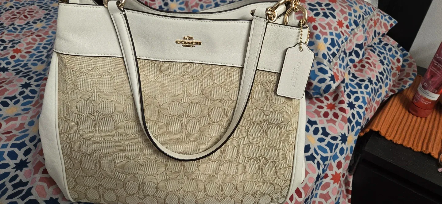Coach Signature jackard & Leather Tote Bag