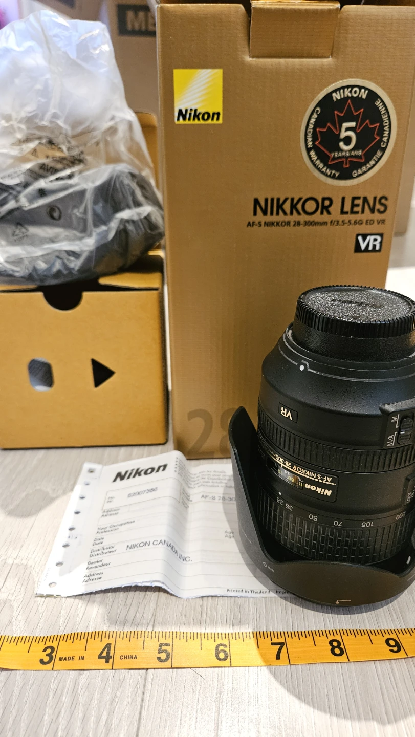 New Nikon AF-S Nikkor 28-300mm f/3.5-5.6G ED VR Lens