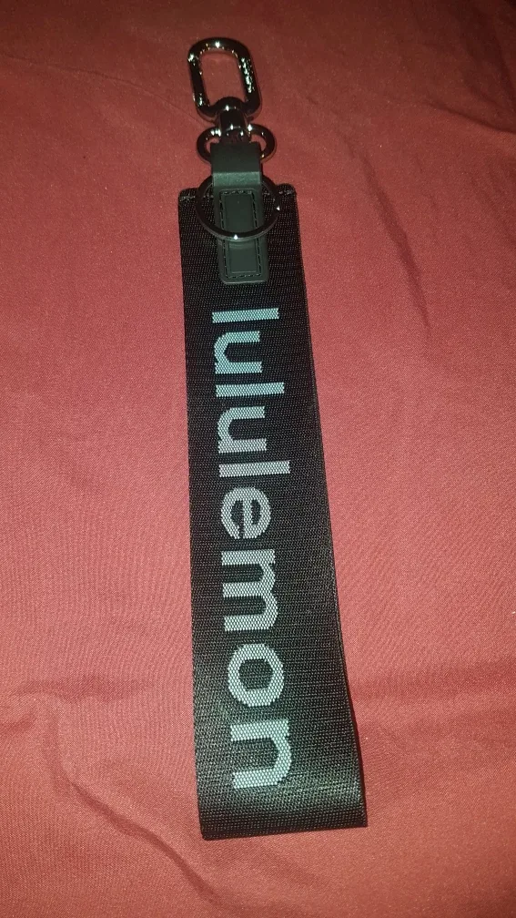Lululemon Everyday Keychain - Black