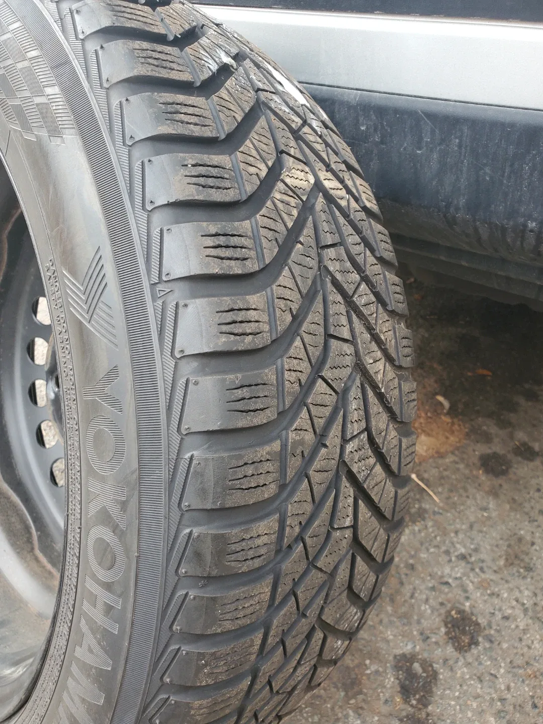 Yokohama 215/55R17 Winter Tires on Rims