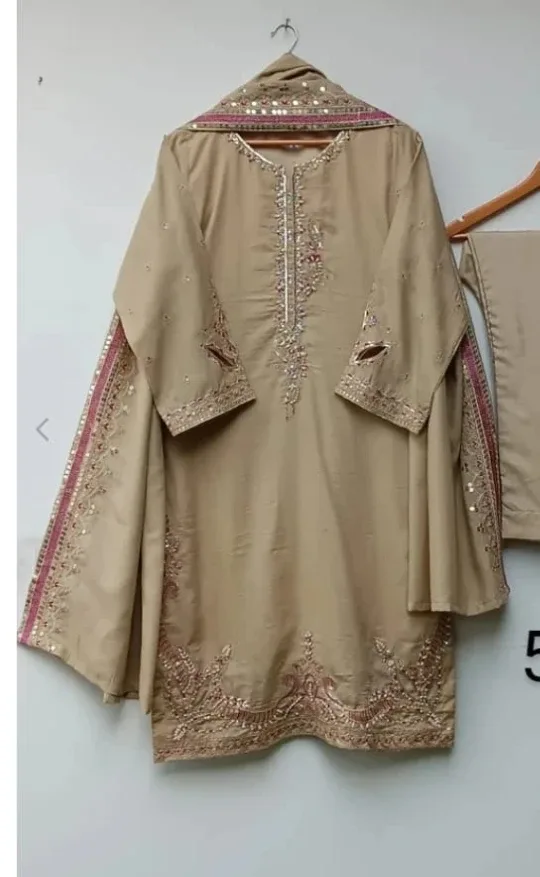 Semi-Formal Embroidered Dress, Size M image indicator(8)