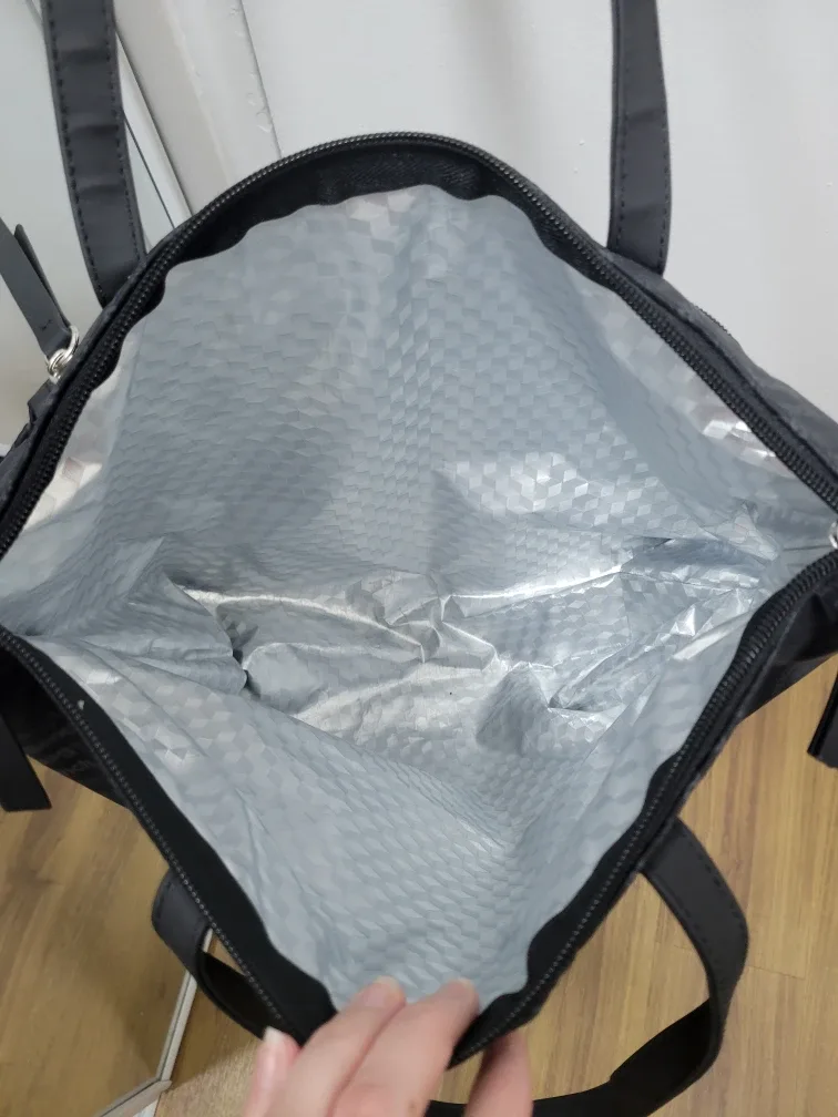 Bench. Black Tote Bag image indicator(4)