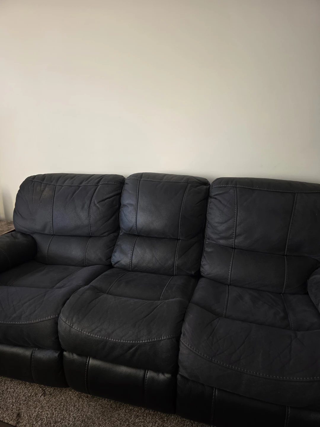 Black Leather Reclining Sofa - photo 2