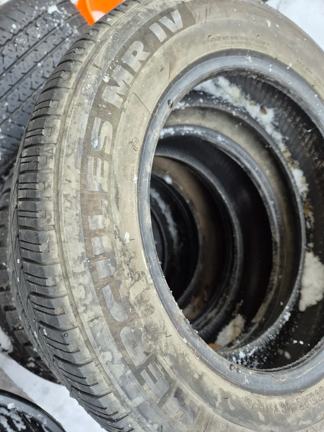 Touring Radial P185/65R15 two Tire image indicator(6)