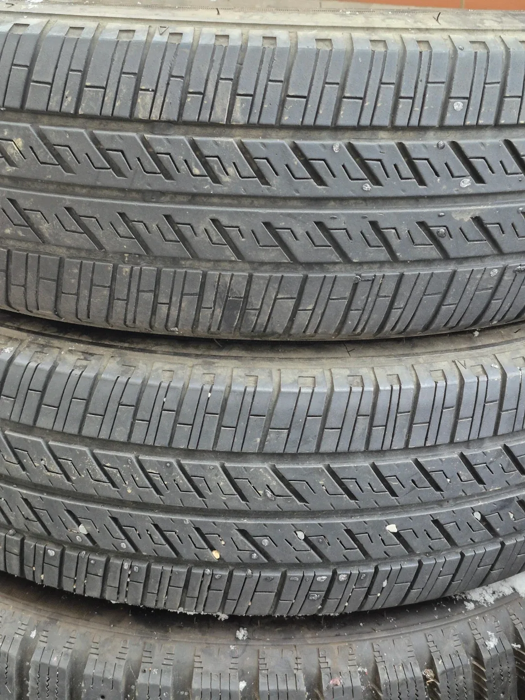 Touring Radial P185/65R15 two Tire image indicator(8)