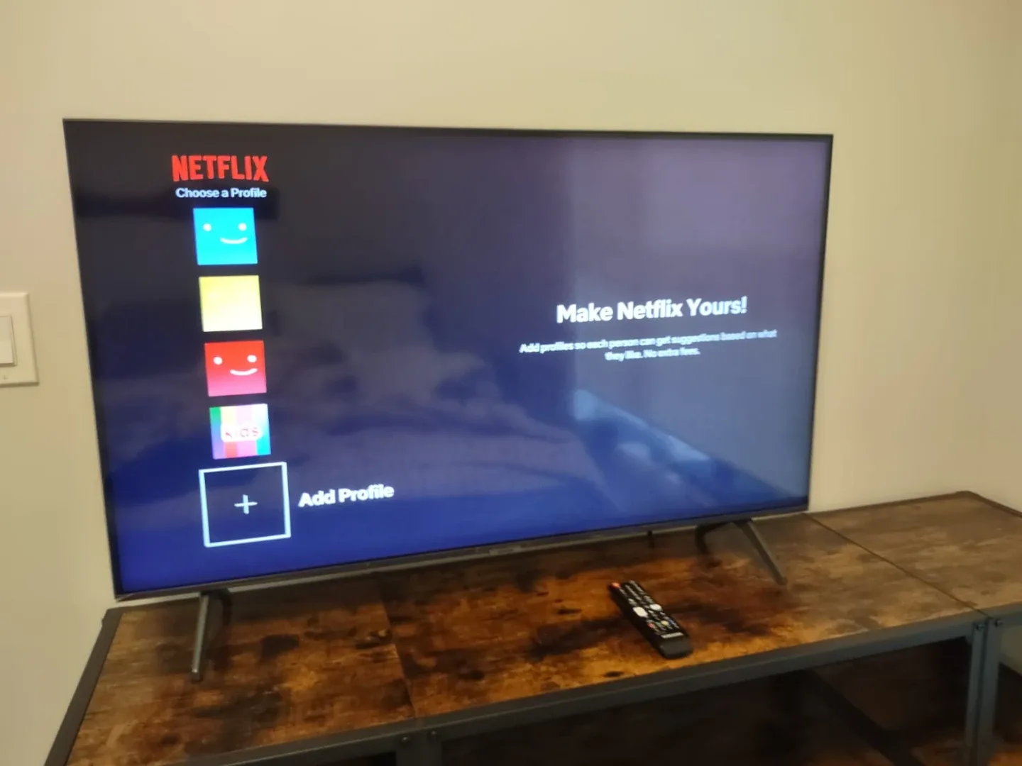 Samsung TU7000 43" Crystal UHD 4K Smart TV