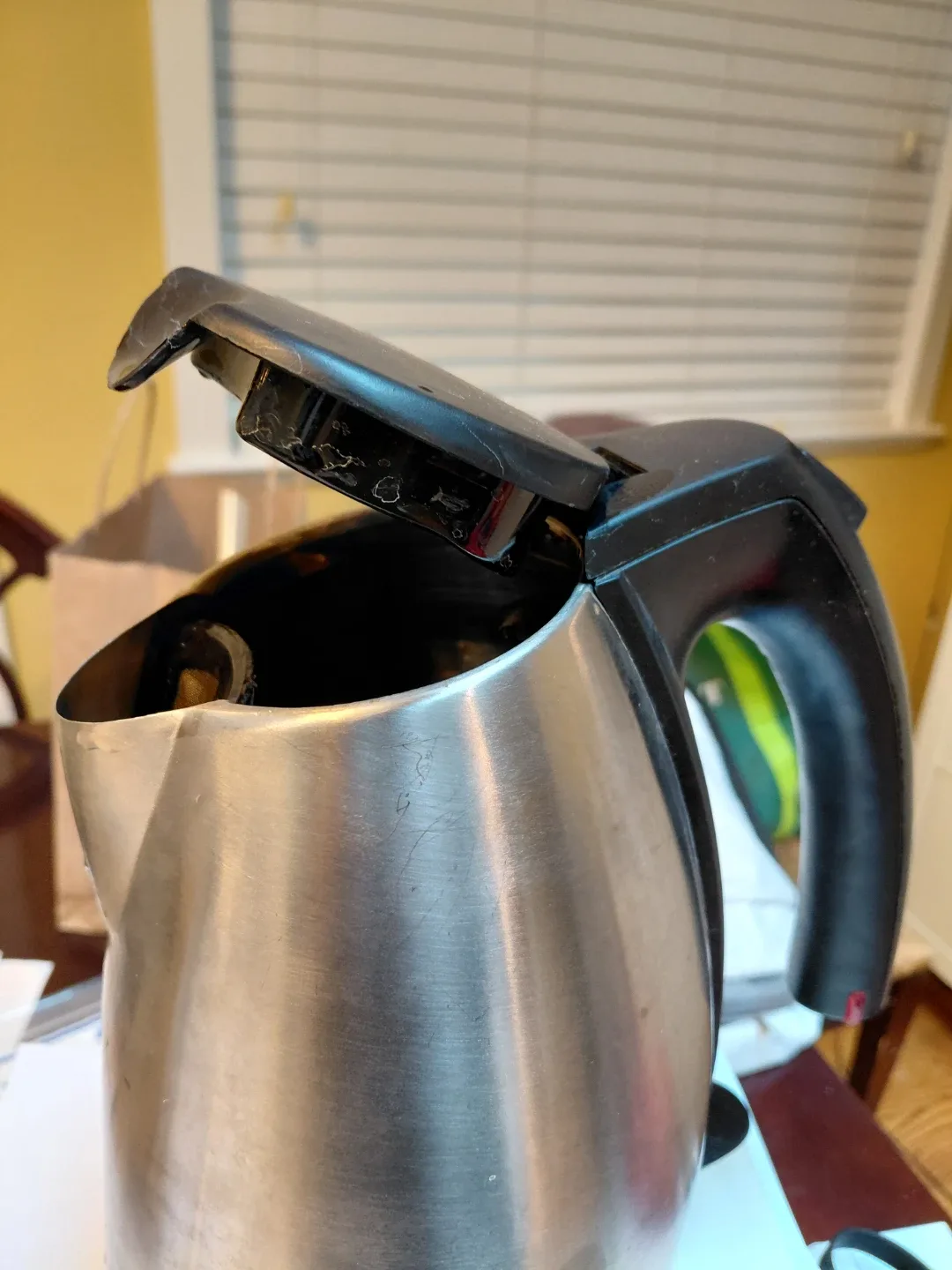 Black & Decker Electric Kettle image indicator(2)