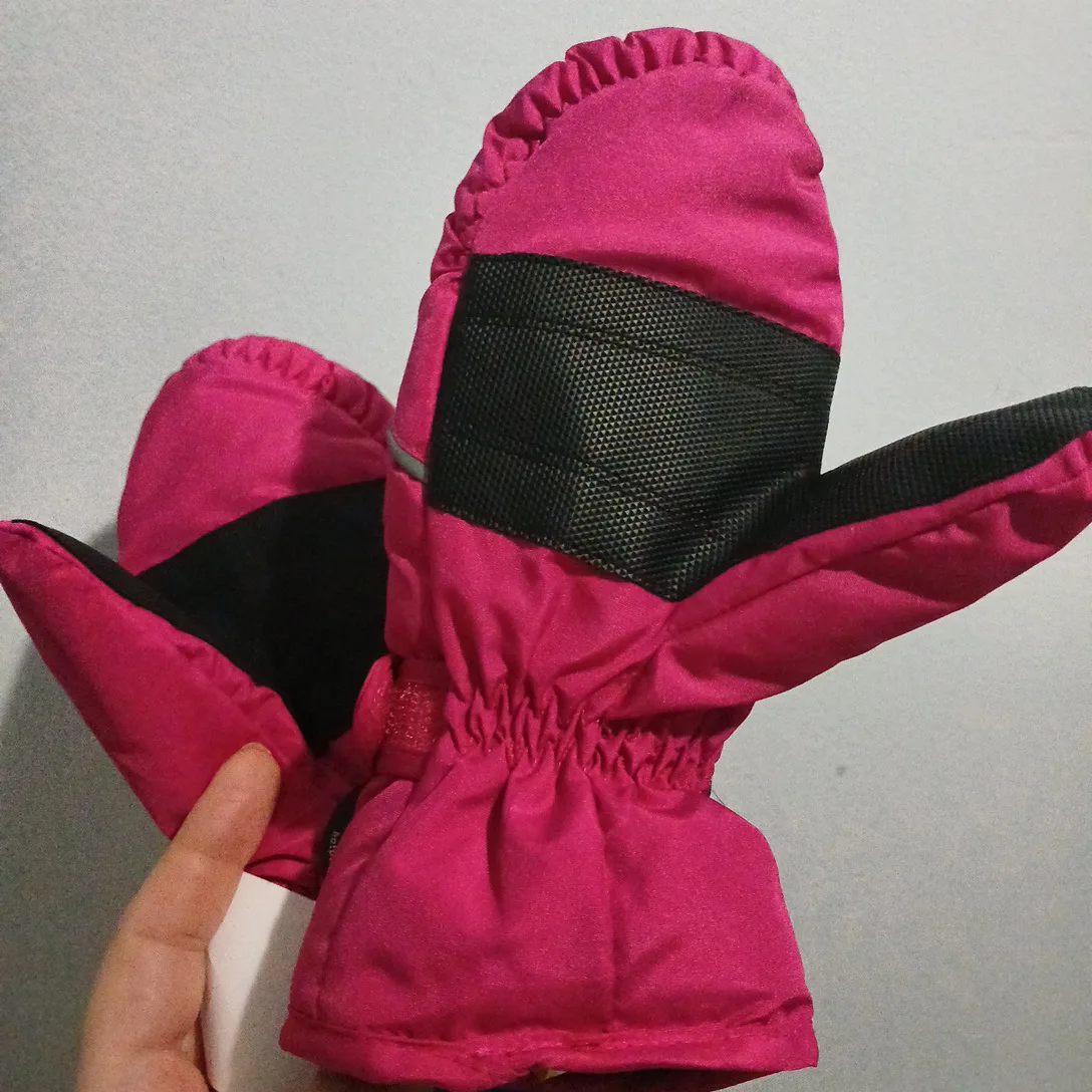 NEW Hot Paws pink black winter mittens #cleanout image indicator(2)