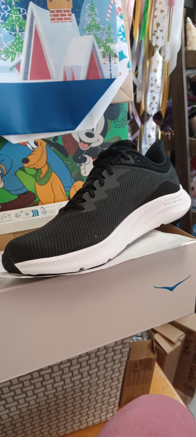 Hoka Clifton 9 Black Running Shoes