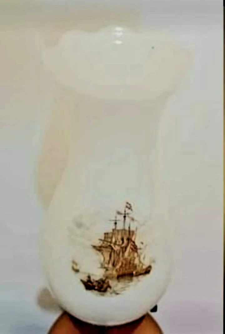 Unique Stunning Italian Copper & Opaline Tall Lamp - photo 4