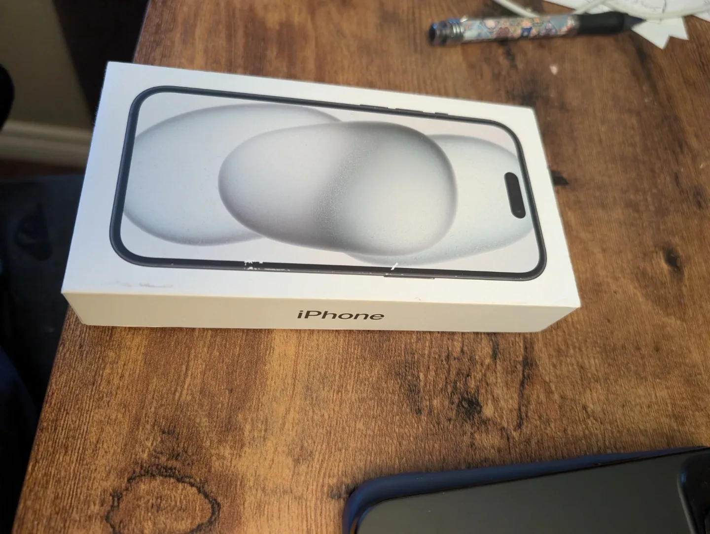 iPhone 15 - Like New Condition image indicator(3)