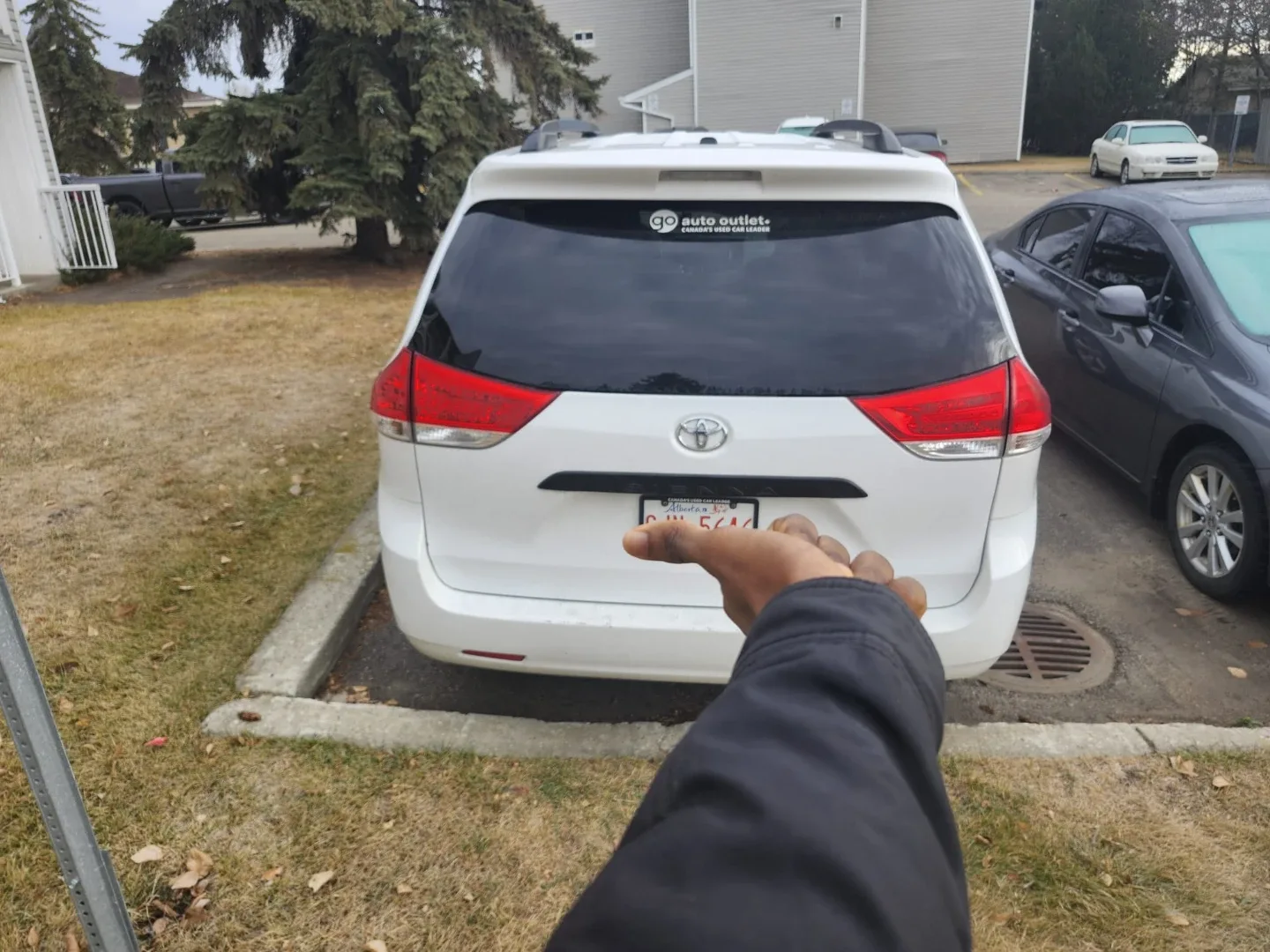 Toyota Sienna Minivan - White