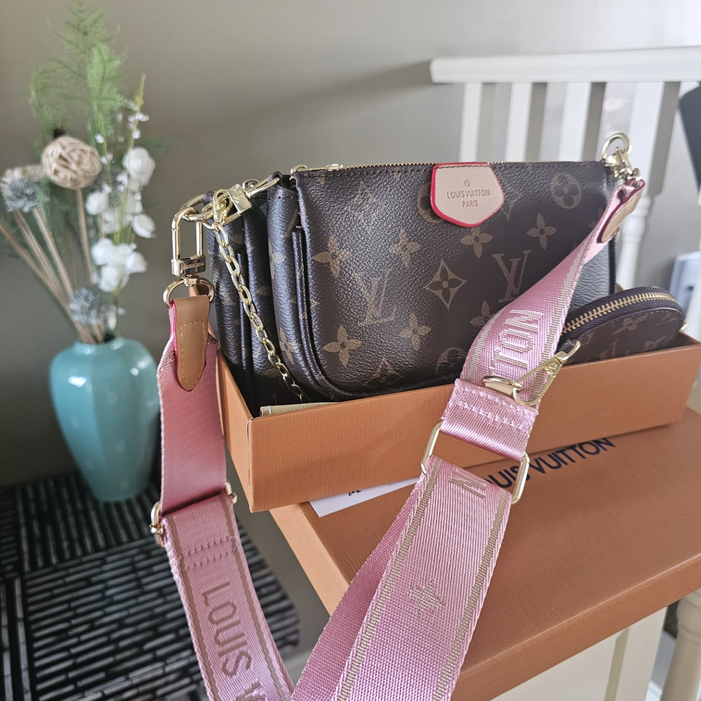Louis Vuitton Multi Pochette Accessoires