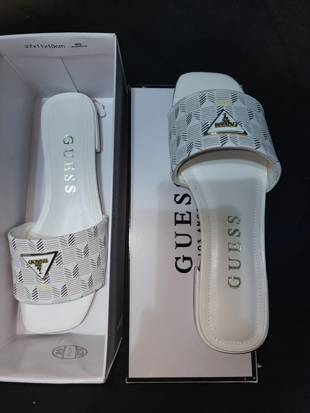 Guess White Patterned Slides - Size 8M