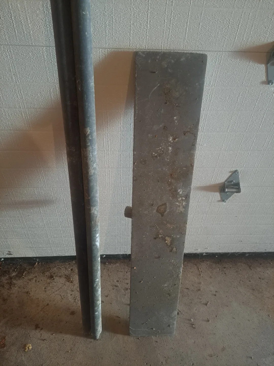 Concrete float image indicator(2)