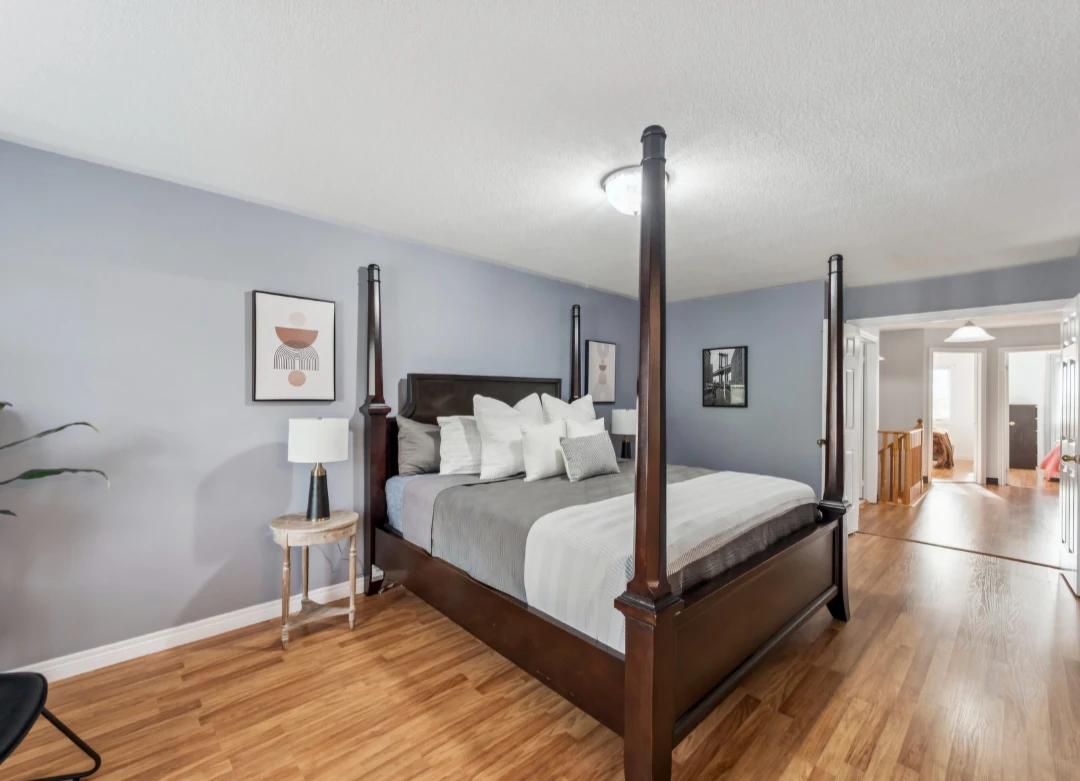 Bedroom Set - Bed Frame - photo 2