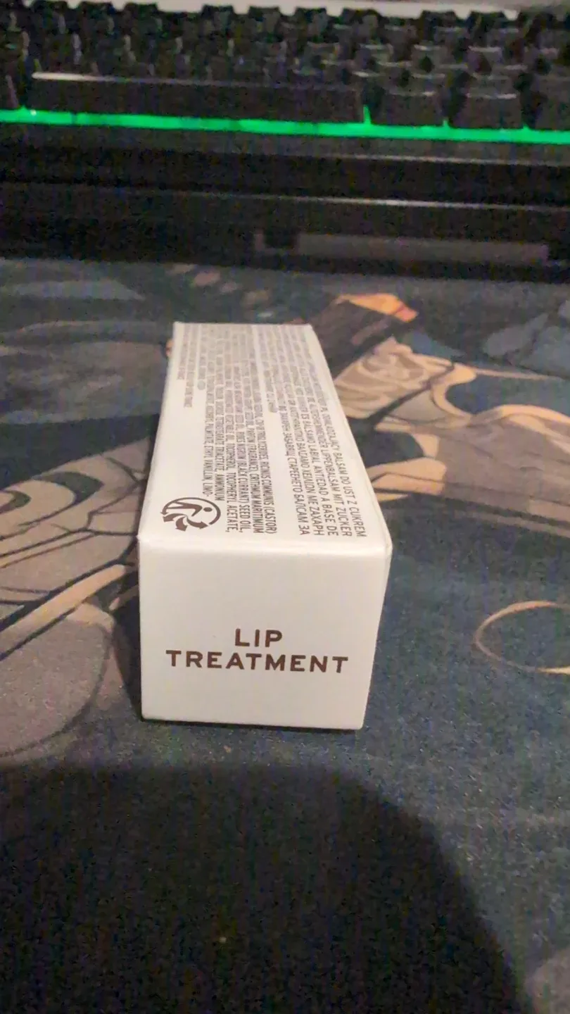 Fresh Sugar Advanced Therapy Lip Treatment image indicator(2)