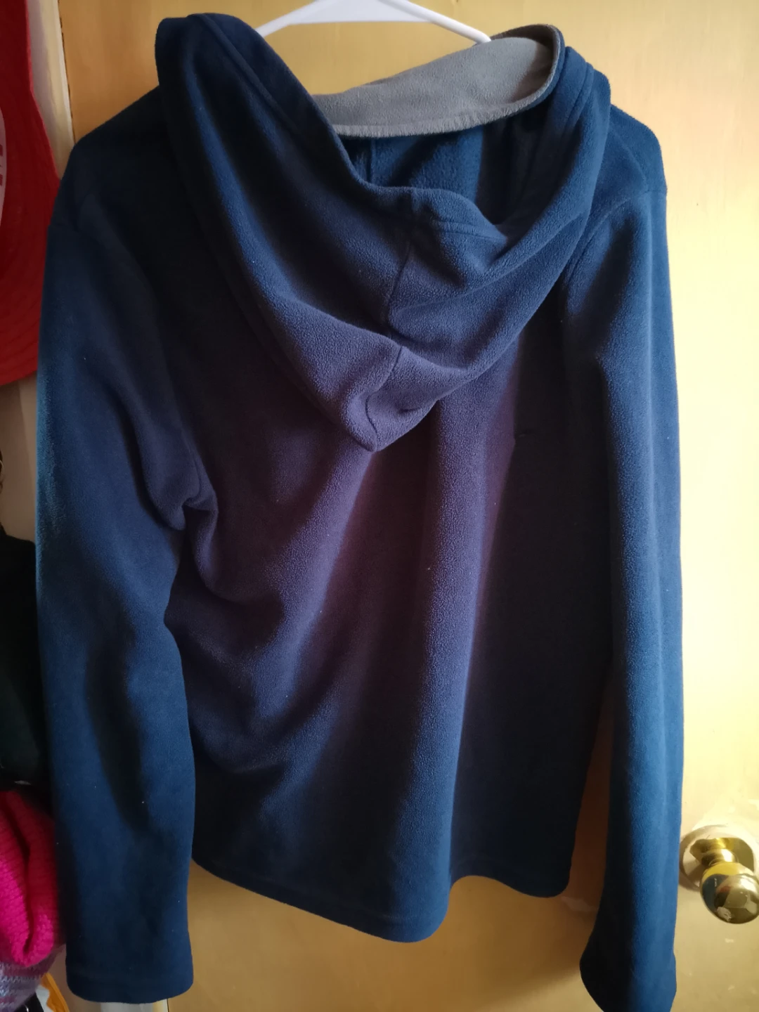 Jordache Fleece Hoodie - Size M - photo 3