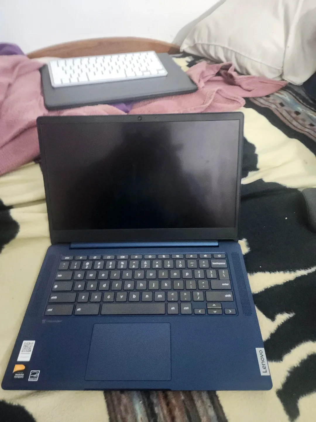 Lenovo Chromebook - Blue Laptop