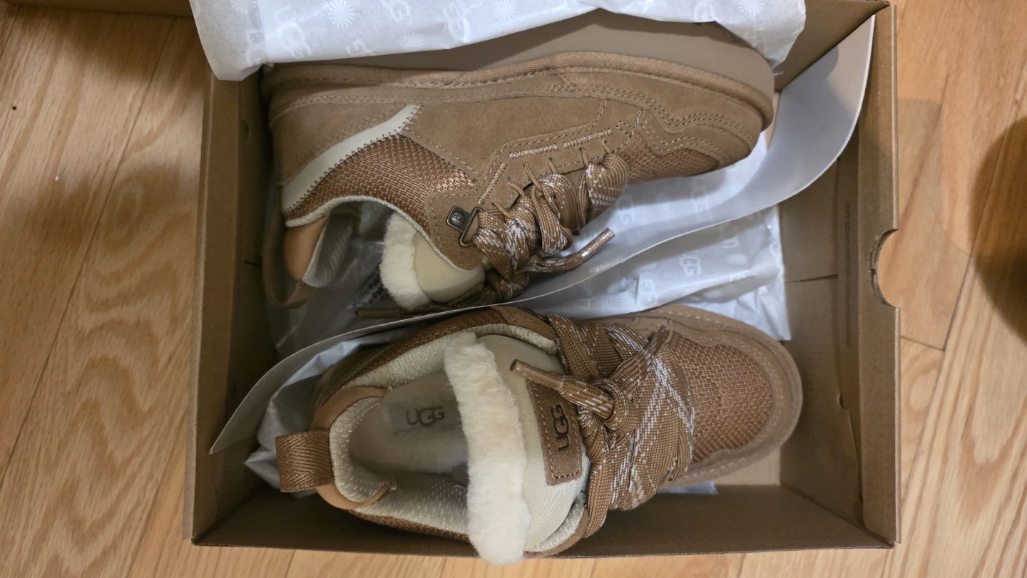 UGG Lowmel Sneakers - Women's Footwear - photo 2