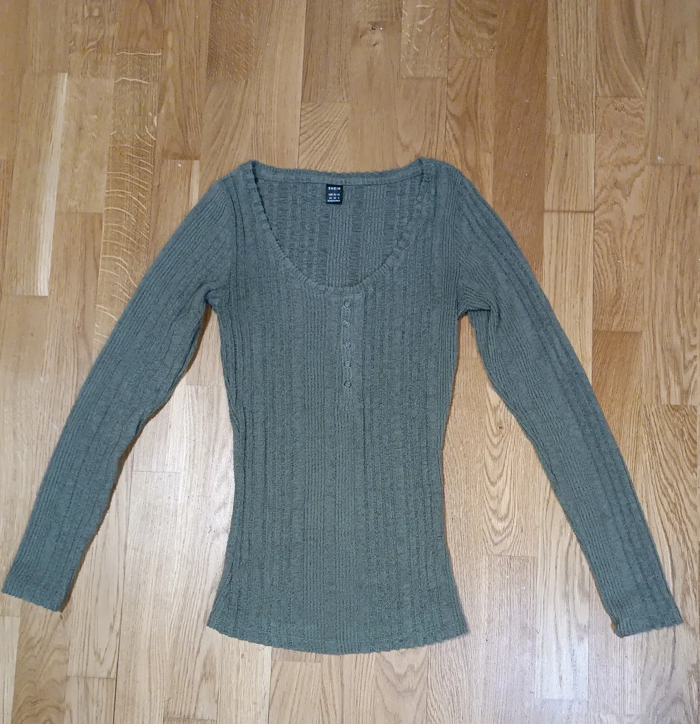 Shein Olive Green Long Sleeve Button Down Top