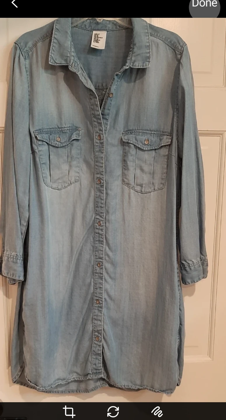 H&M denim shirt dress/pockets. 12