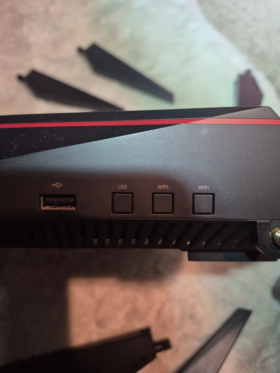ASUS RT-AC5300 Tri-band Gigabit Router - photo 3