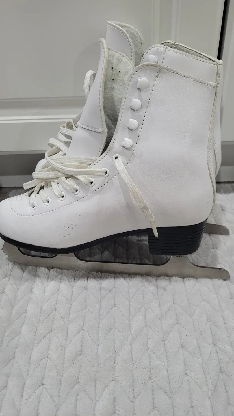 Hespeler Figure Skates - US J4 image indicator(6)