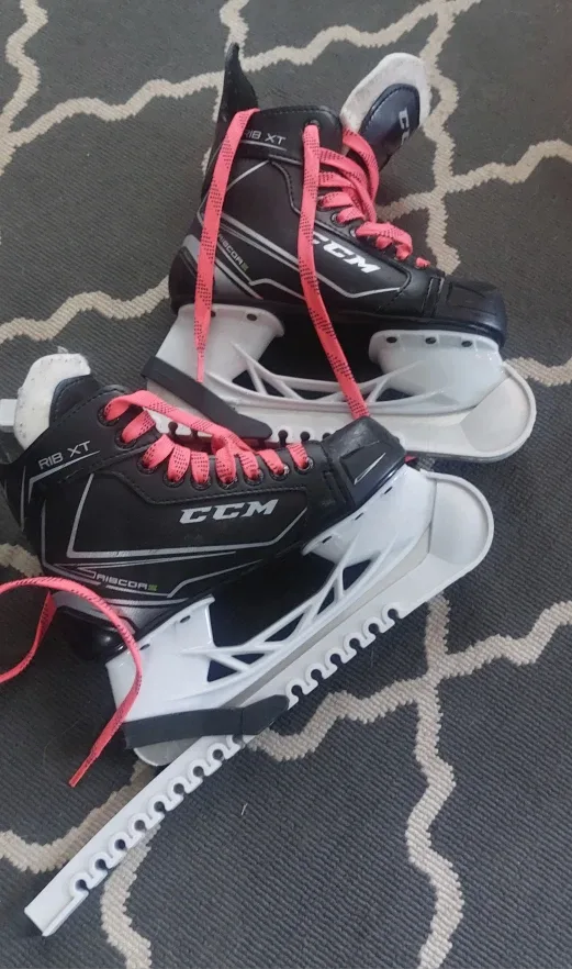 Girls' White Figure Skates  and more image indicator(3)