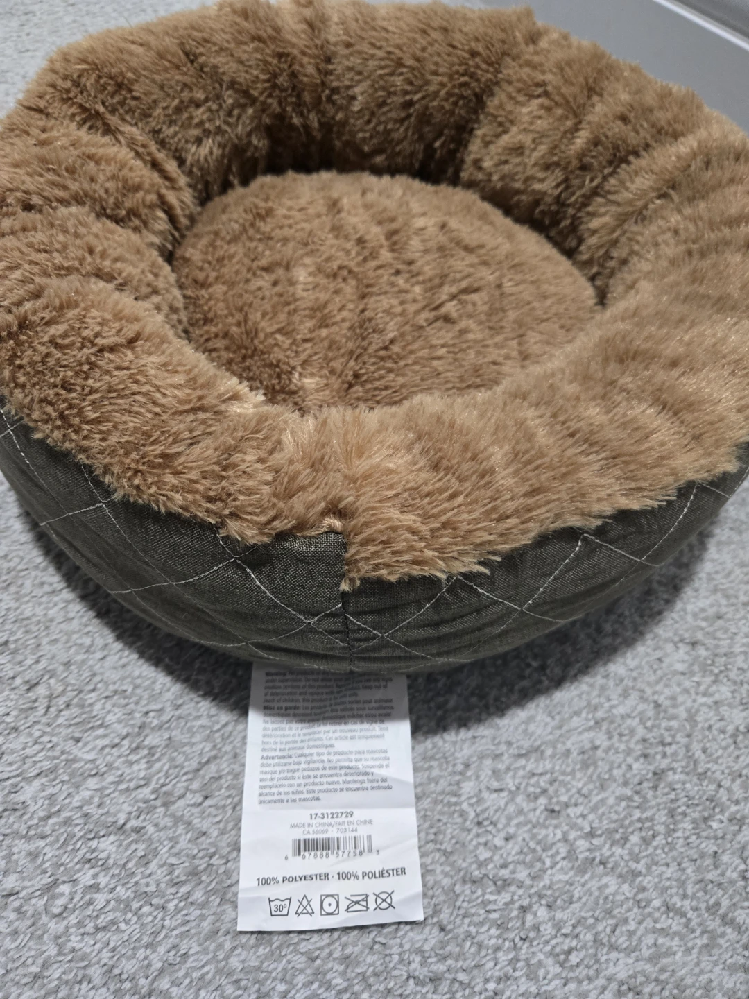 House and bed for cat or dog for sale - photo 3