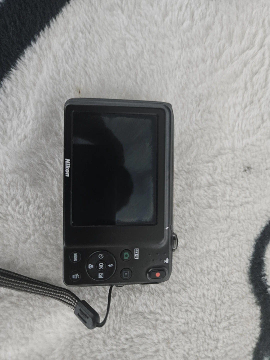 Nikon COOLPIX Digital Camera - 20.1 Megapixels - photo 3