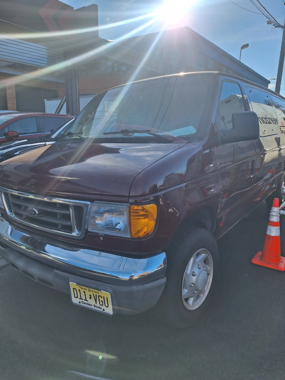 Ford Econoline Van - Burgundy - photo 2