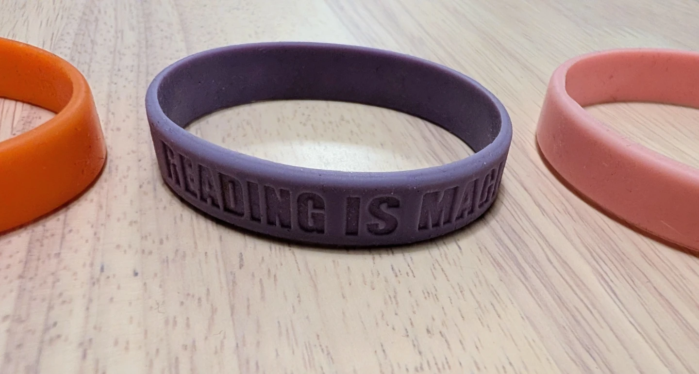 3 Rubber Bracelets: A-Team, Reading, Breast Cancer Awareness - photo 4