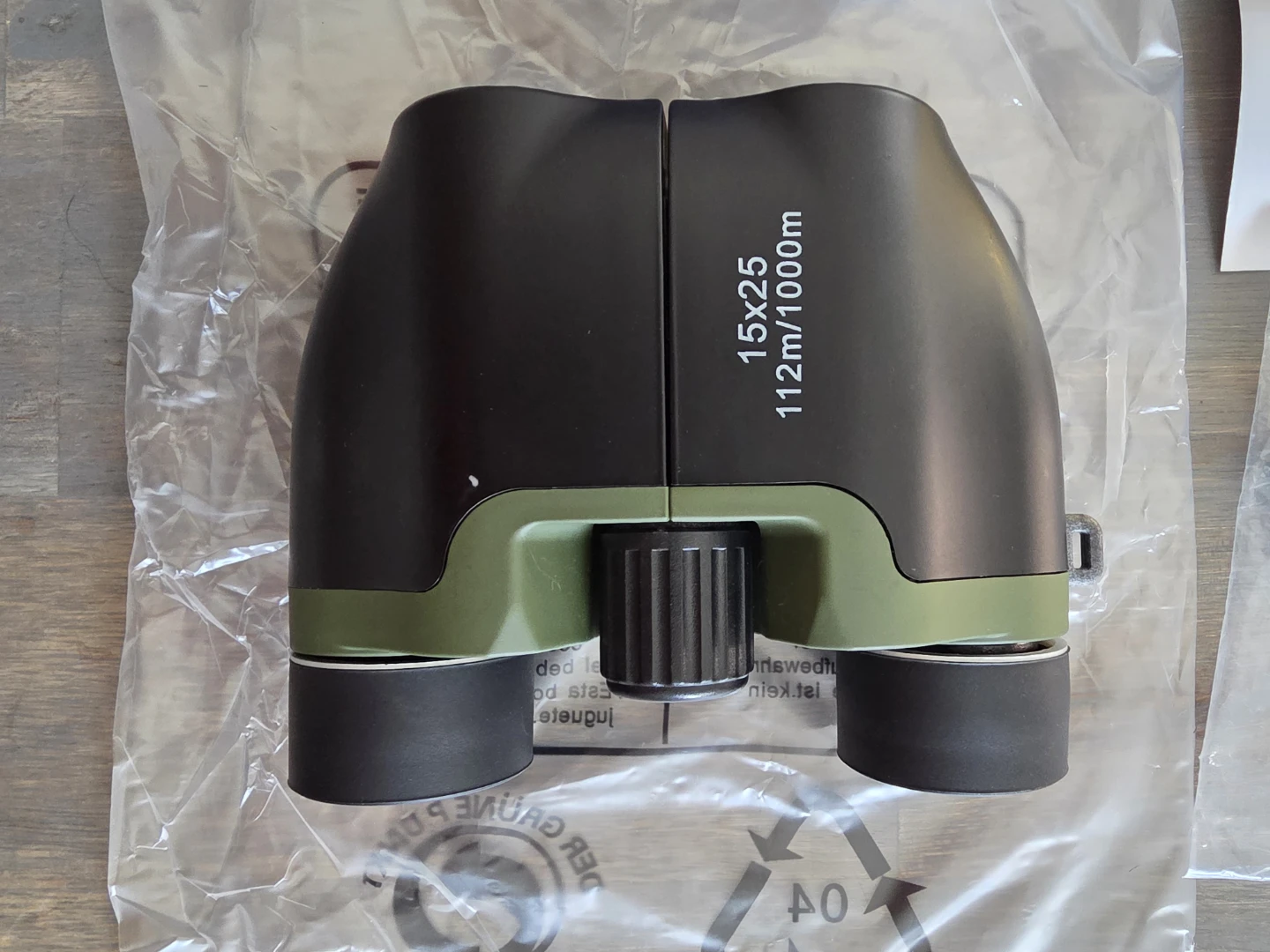 Brand New 15x25 compact Binoculars for Adults.