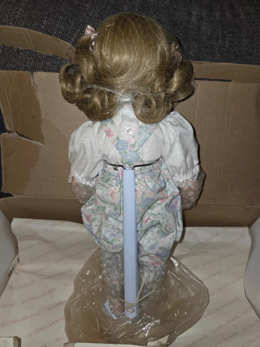 #Cleanout The Hamilton Collection Jennifer Doll image indicator(4)